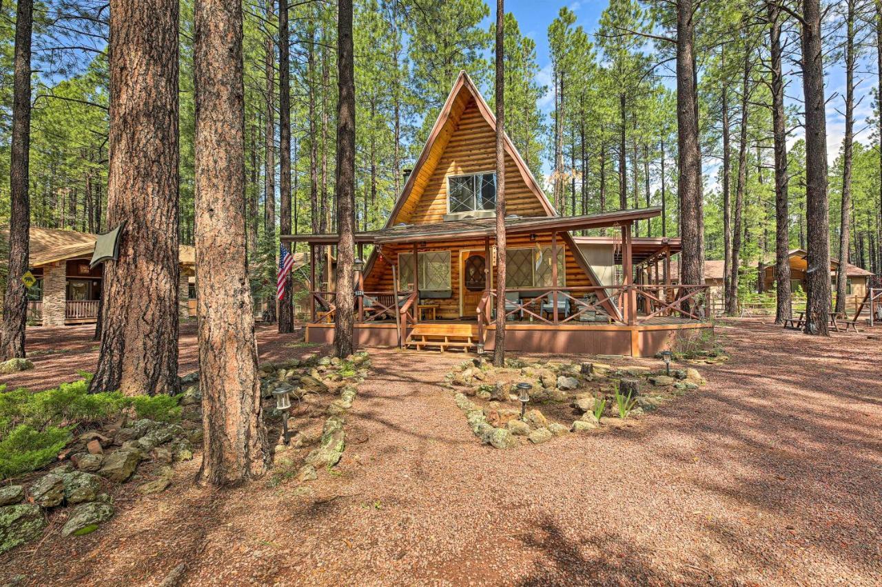 A-Frame Pinetop Lakeside Cabin Under The Pines! Villa Екстериор снимка